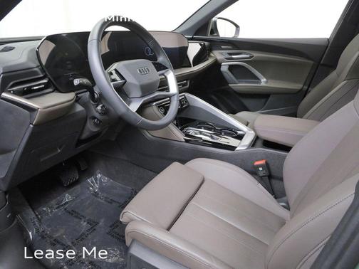 Green Metallic 2025 Audi Q5 Premium Plus TFSI quattro S tronic