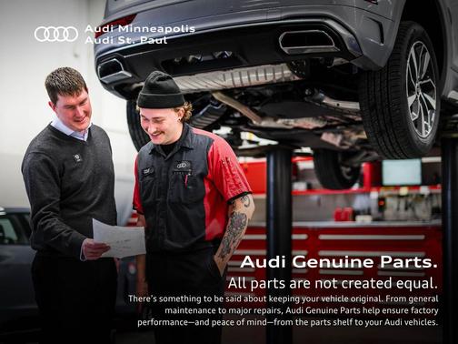 Green Metallic 2025 Audi Q5 Premium Plus TFSI quattro S tronic