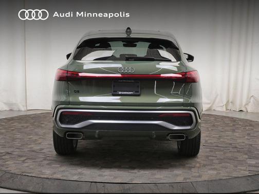 Green Metallic 2025 Audi Q5 Premium Plus TFSI quattro S tronic