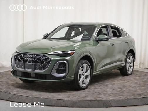 Green Metallic 2025 Audi Q5 Premium Plus TFSI quattro S tronic