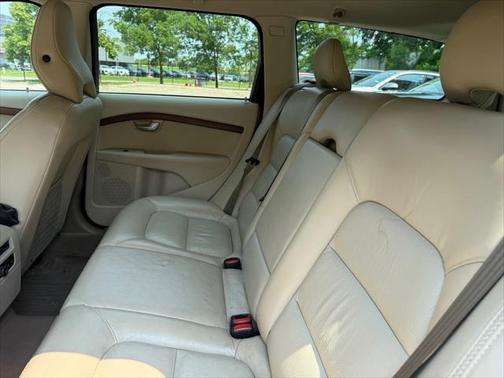 2010 Volvo XC70 3.2