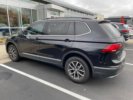 2020 Volkswagen Tiguan 2.0T SE 4MOTION
