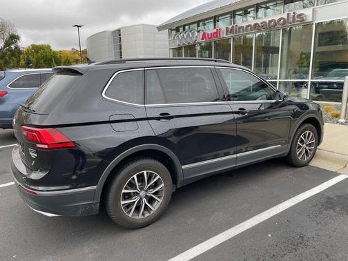 2020 Volkswagen Tiguan 2.0T SE 4MOTION