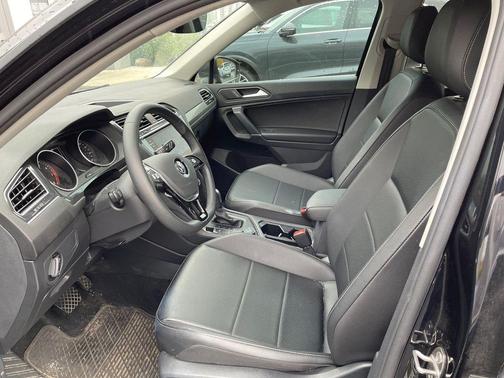 2020 Volkswagen Tiguan 2.0T SE 4MOTION