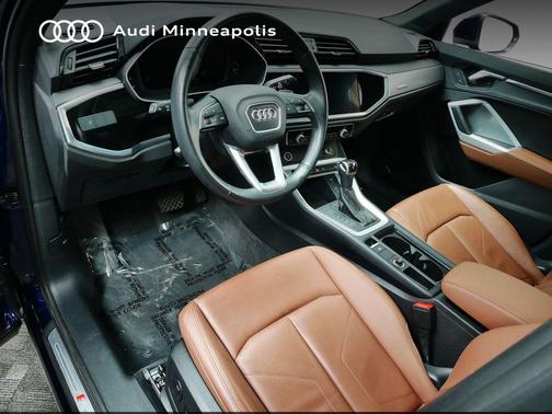 2022 Audi Q3 45 S line Premium