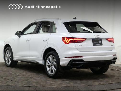 2021 Audi Q3 45 S line Premium
