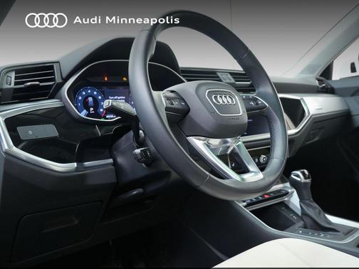 2021 Audi Q3 45 S line Premium