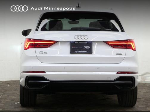 2021 Audi Q3 45 S line Premium