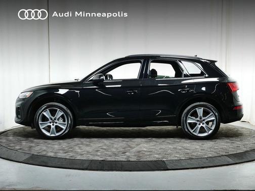 2025 Audi Q5 45 S line Premium