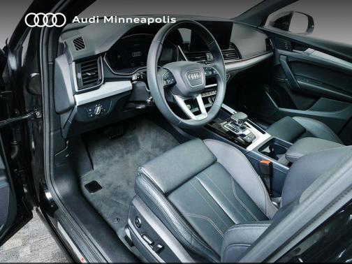 2025 Audi Q5 45 S line Premium