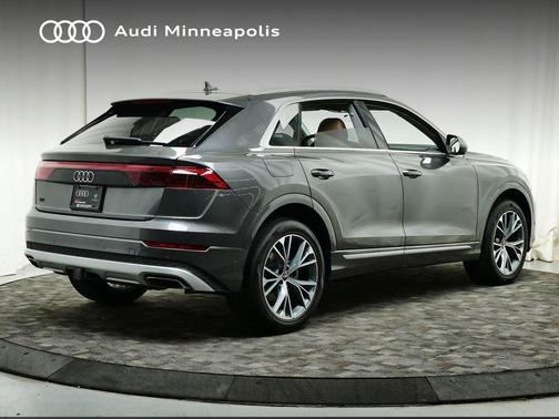 2025 Audi Q8 55 Premium Plus