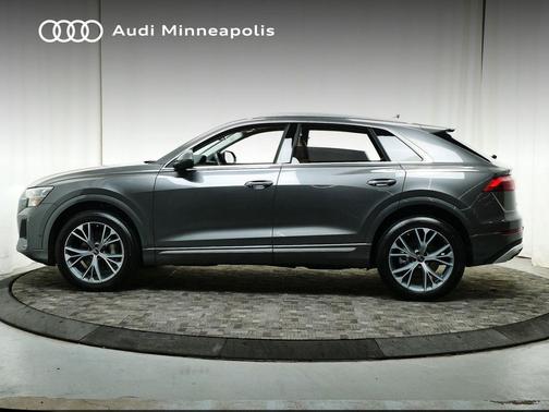 2025 Audi Q8 55 Premium Plus