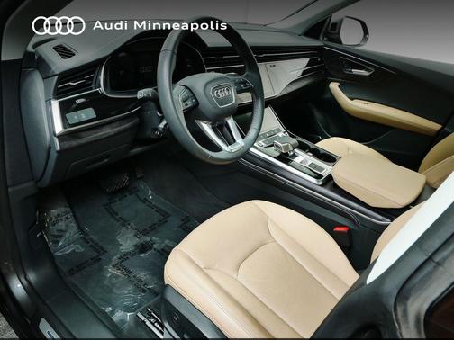 2025 Audi Q8 55 Premium Plus