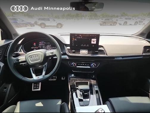2025 Audi SQ5 3.0T Premium Plus