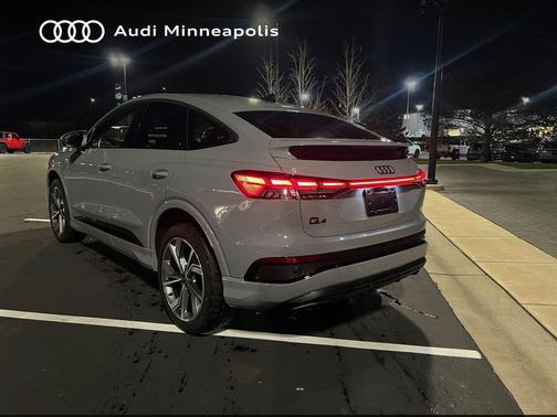 2023 Audi Q4 e-tron Premium Plus 50 quattro