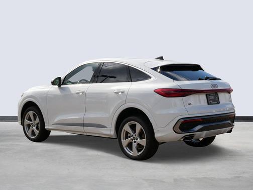 2025 Audi Q5 Premium Plus TFSI quattro S tronic