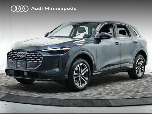 2025 Audi Q5 Premium Plus