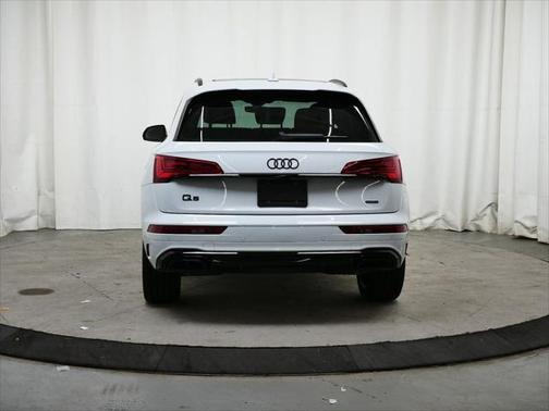 2025 Audi Q5 45 S line Premium Plus
