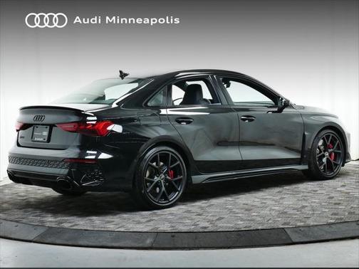 2022 Audi RS 3 TFSI quattro S tronic