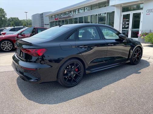 2022 Audi RS 3 TFSI quattro S tronic
