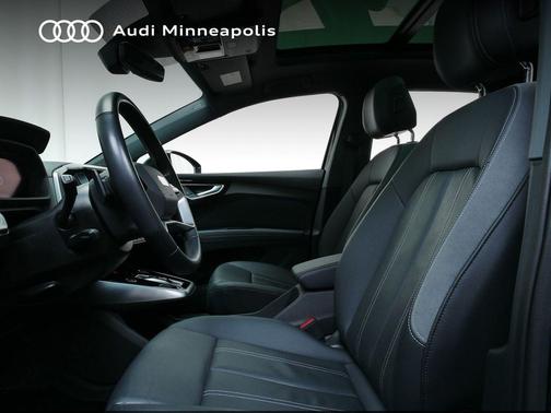 2023 Audi Q4 e-tron Premium Plus 50 quattro