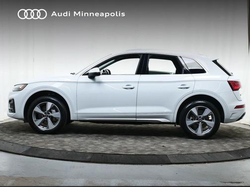2023 Audi Q5 40 Premium