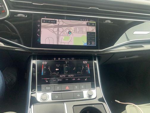 2023 Audi Q7 55 Premium