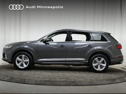 2020 Audi Q7 55 Premium