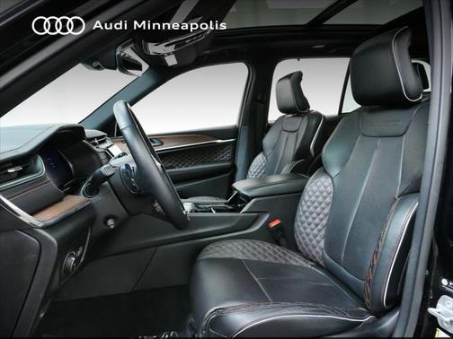 2023 Jeep Grand Cherokee Summit