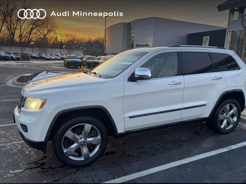 2011 Jeep Grand Cherokee Overland