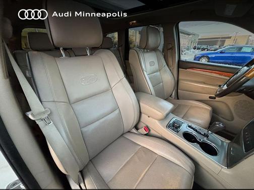 2011 Jeep Grand Cherokee Overland