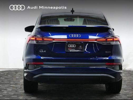 2024 Audi Q4 e-tron Sportback Prestige 55 quattro