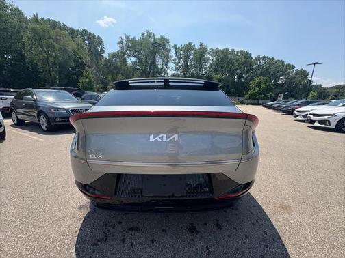 2022 Kia EV6 Wind