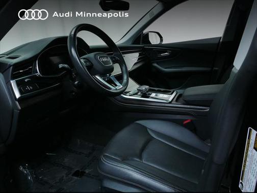 2023 Audi Q8 55 Prestige