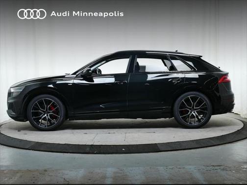 2023 Audi Q8 55 Prestige