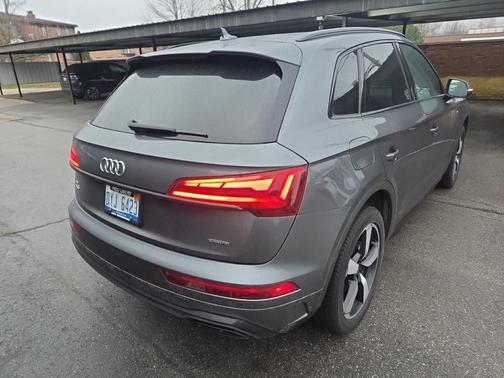 2023 Audi Q5 45 S line Premium Plus