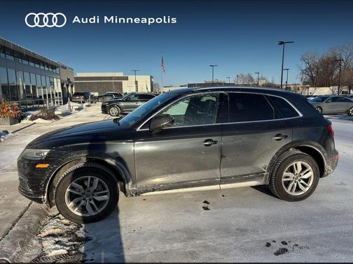 2020 Audi Q5 45 Premium
