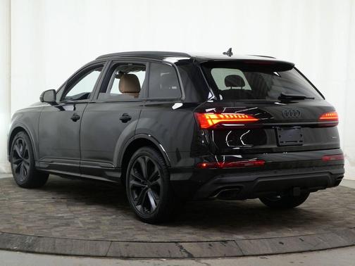 2026 Audi Q7 55 Premium Plus