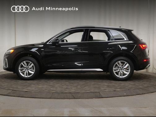 2023 Audi Q5 45 S line Premium