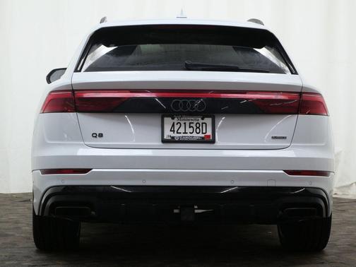 2026 Audi Q8 55 Premium Plus