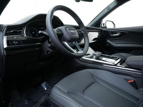 2026 Audi Q8 55 Premium Plus