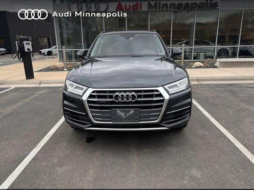 Gray Metallic 2018 Audi Q5 2.0T Tech Premium