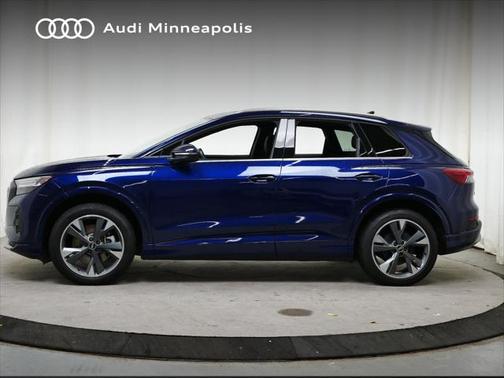 2022 Audi Q4 e-tron Prestige 50 quattro