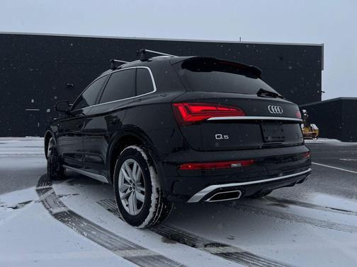 2023 Audi Q5 45 S line Premium