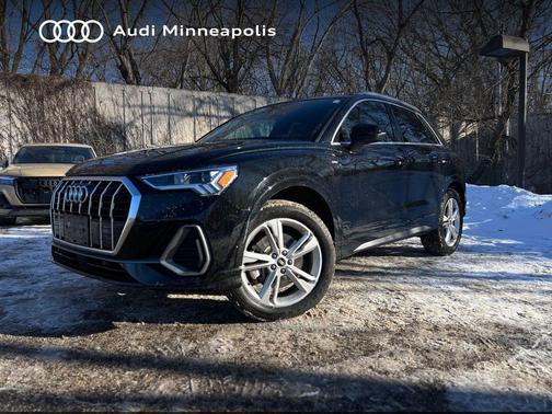 2023 Audi Q3 45 S line Premium Plus