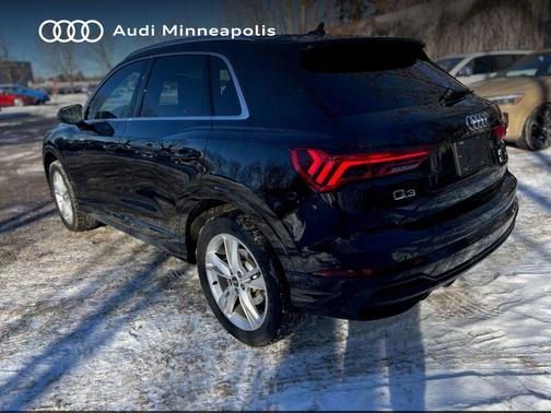 2023 Audi Q3 45 S line Premium Plus