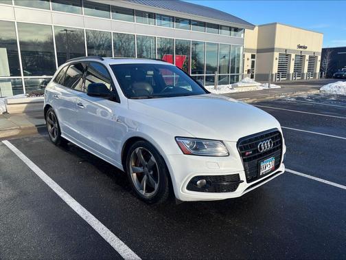 2017 Audi SQ5 3.0T Premium Plus
