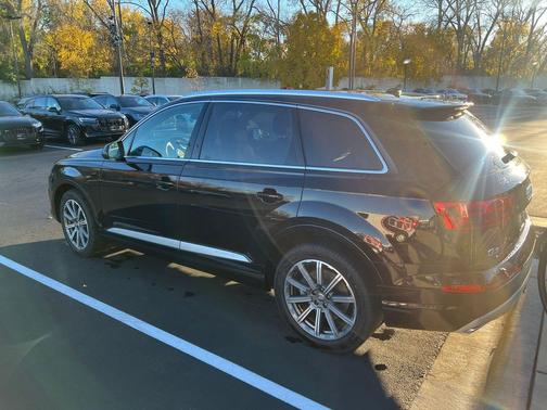2019 Audi Q7 55 Premium