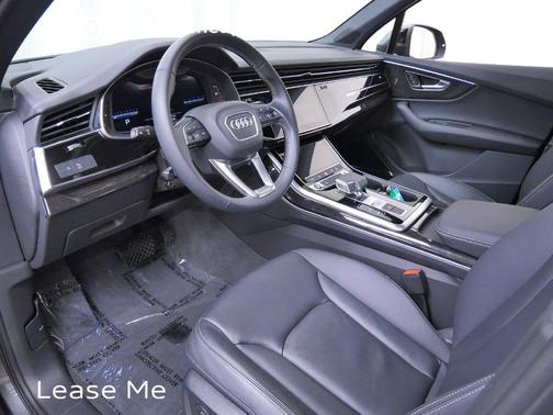 Samurai Gray Metallic 2026 Audi Q7 45 Premium