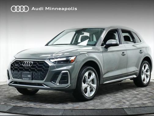 2024 Audi Q5 45 S line Premium Plus